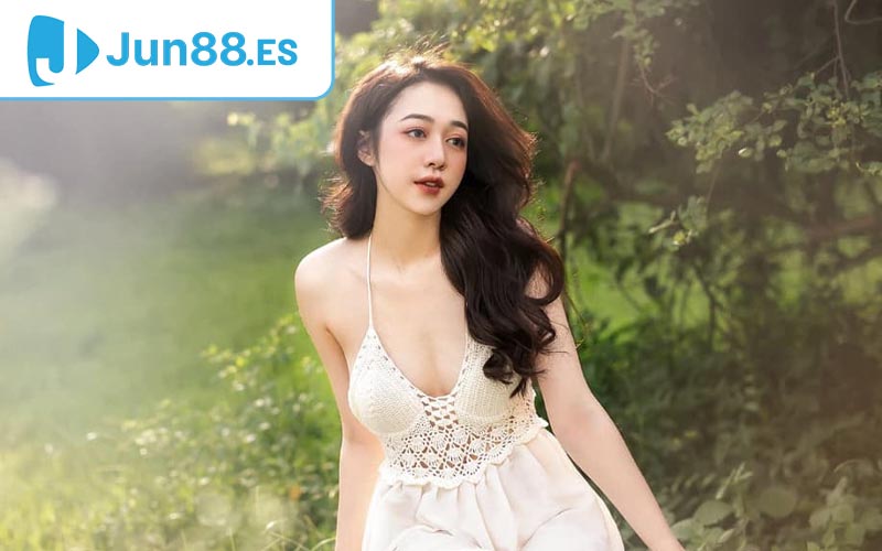 Đăng Ký Jun88 - Nhận Ngay Quà Tặng Tân Binh Mới 4 Tác Giả Nguyễn Thị Quỳnh Anh